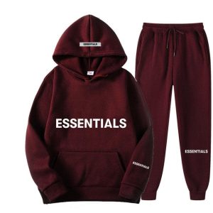 Minimalist Design Meets Daily Comfort in This Essential Hoodie