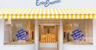 Eric Emanuel Hoodie – Comfort, Style, and Streetwear